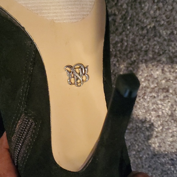 Over the Knee Boots - Picture 7 of 8